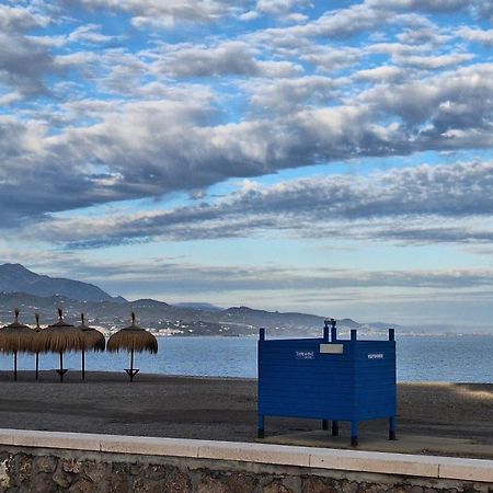 Estudio Amalfi Torre Del Mar Bagian luar foto