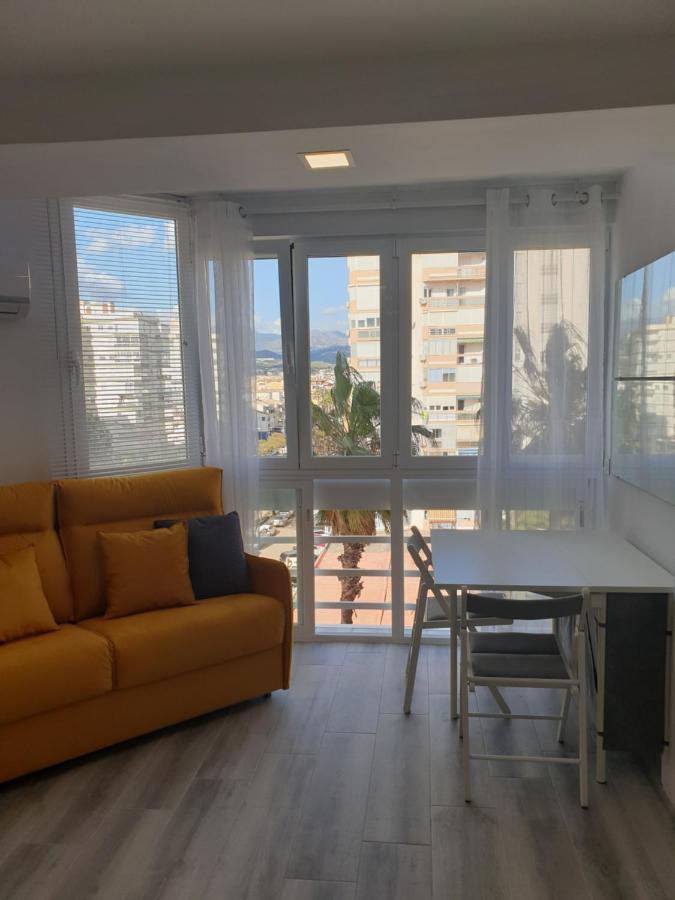 Estudio Amalfi Torre Del Mar Bagian luar foto