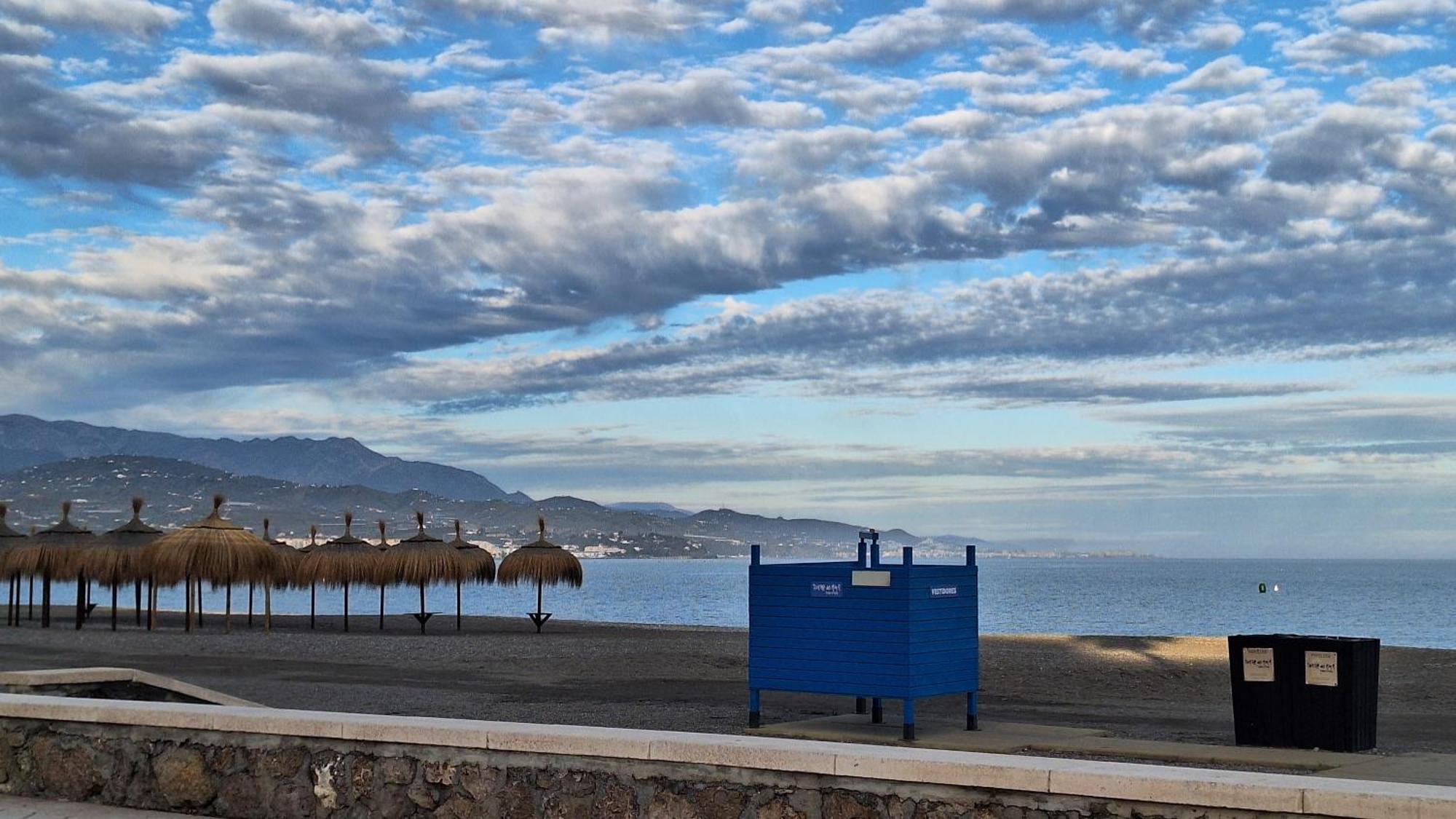 Estudio Amalfi Torre Del Mar Bagian luar foto